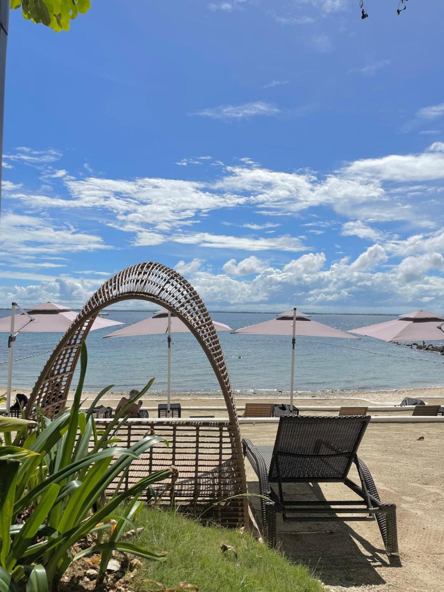 The Beach Suite At The Mactan Newtown 막탄 외부 사진