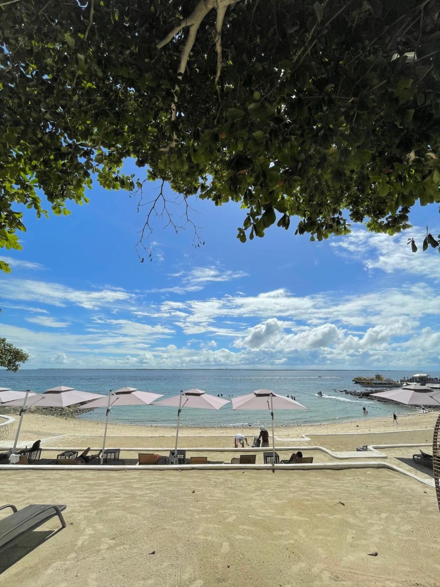 The Beach Suite At The Mactan Newtown 막탄 외부 사진